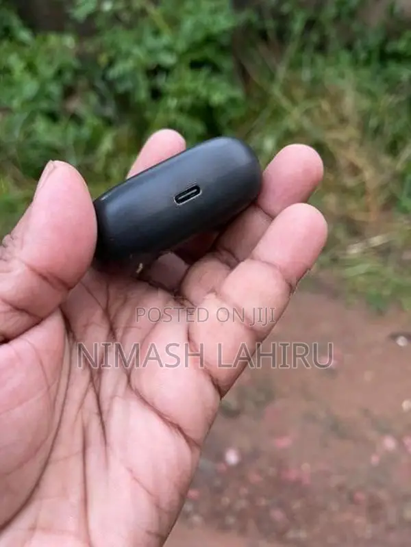 JBL Wave Beam Earbud
