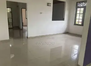 2 Bedroom Upstairs House for Rent in Makola
