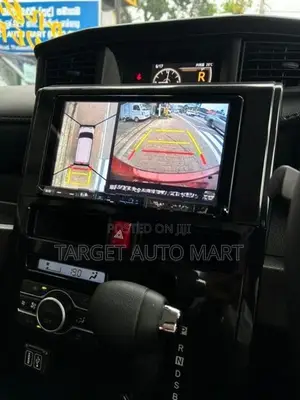 Toyota Roomy 2025