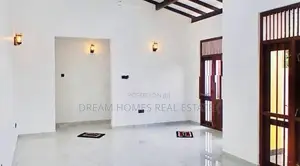 3 Bedroom Single-Storey House for Sale Thalahena
