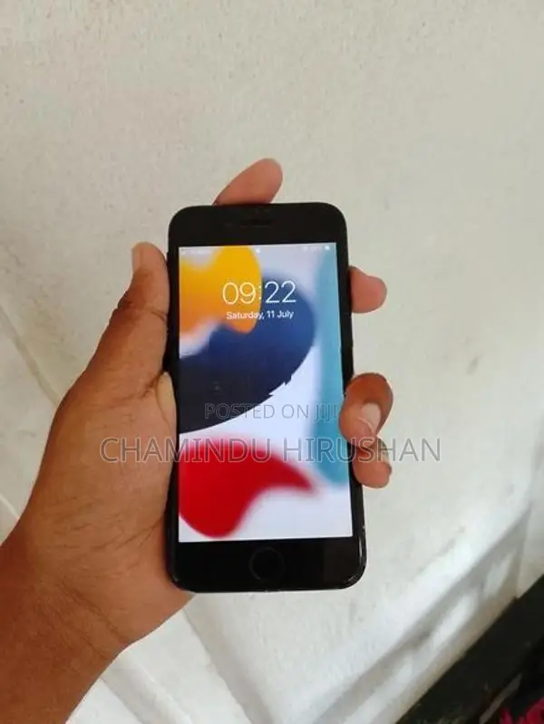 Apple iPhone 7 128GB (Used)