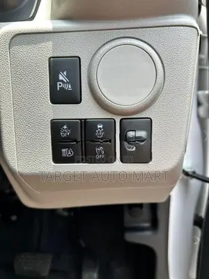 Daihatsu Mira X Safety 2025
