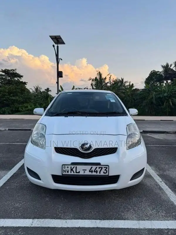 Toyota Vitz 2007