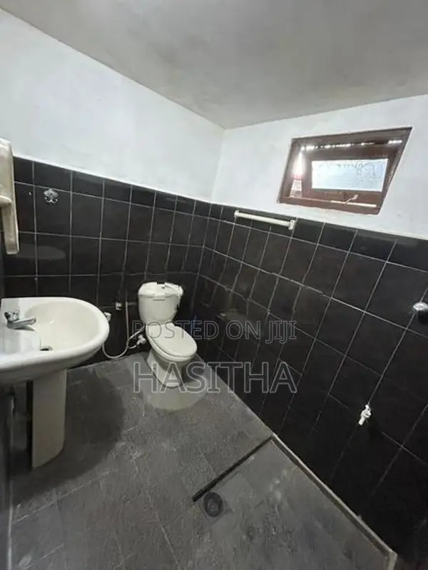 Semi Furnished Annex for Rent Nawayalathenna