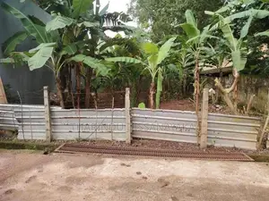 Land in Kadawatha City Plot 04