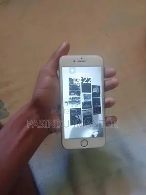Apple iPhone 8 (Used)