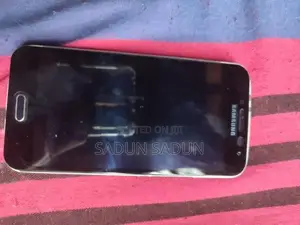 Samsung Galaxy J2 Good phone (Used)