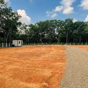 Luxury Land for Sale in Nawagamuwa