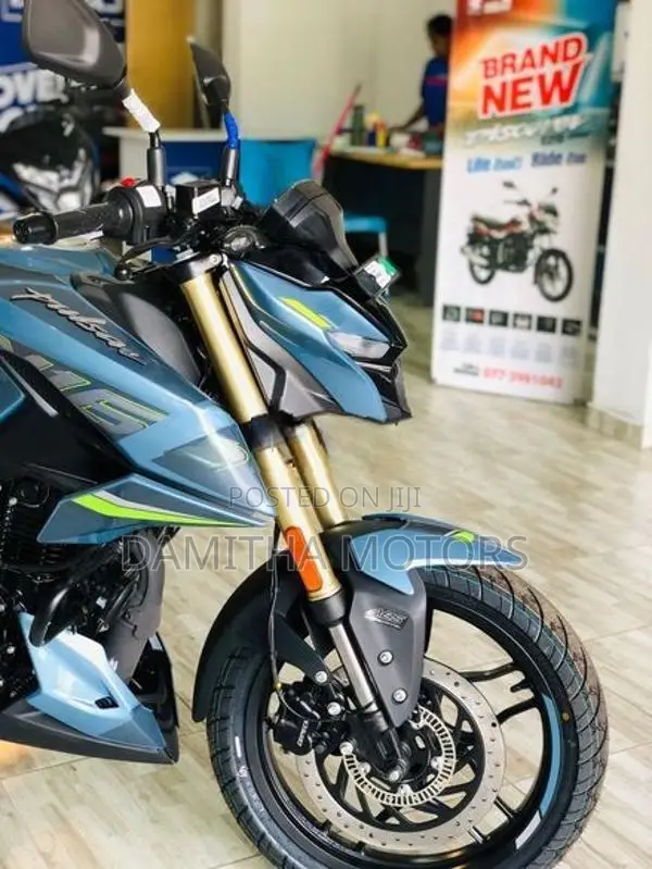 Bajaj Pulsar N160 Premium 2026