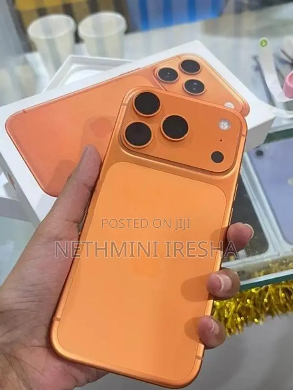 Apple iPhone 17 Pro Orange (Used)