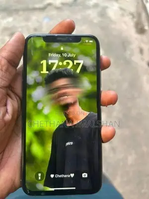 Apple iPhone XS (Used)
