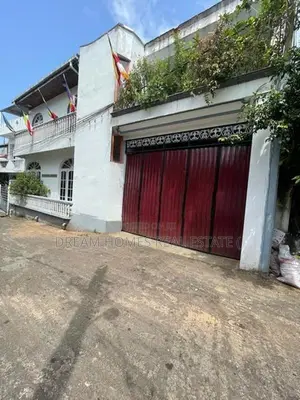 Spacious 2-Bedroom Apartment for Sale – Nugegoda