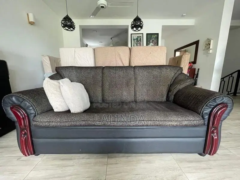 Used Damro Sofa Set 3+1+1