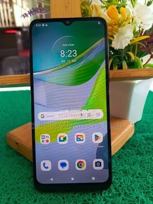 Moto E13 3GB 64GB (Used)