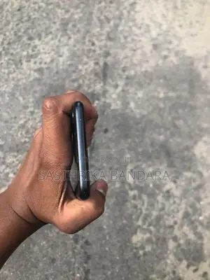 Apple iPhone 7 (Used)