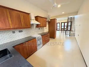 Beautiful Designed Luxury House For Sale In Battaramulla