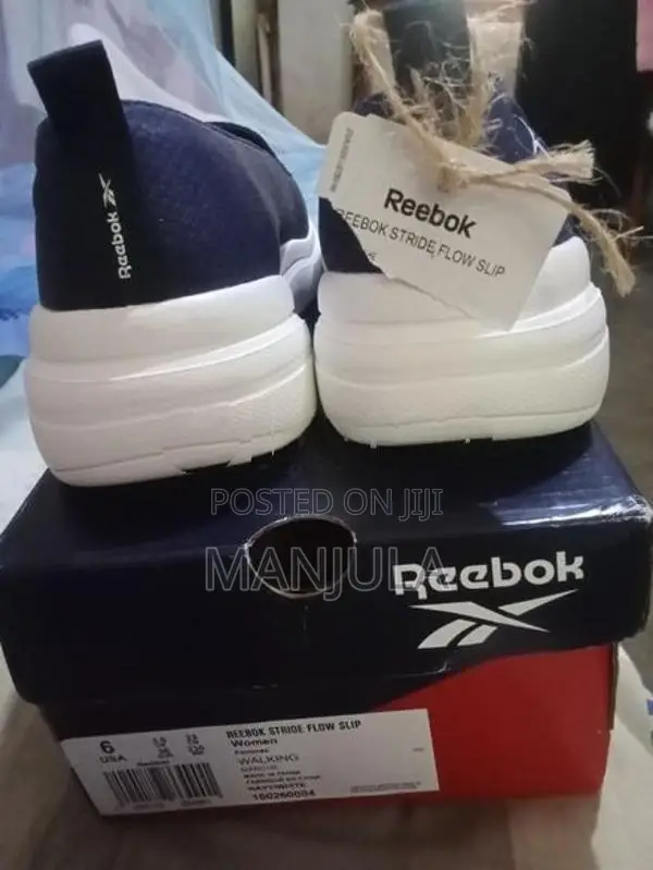 Brand new Reebok shoe for a lady