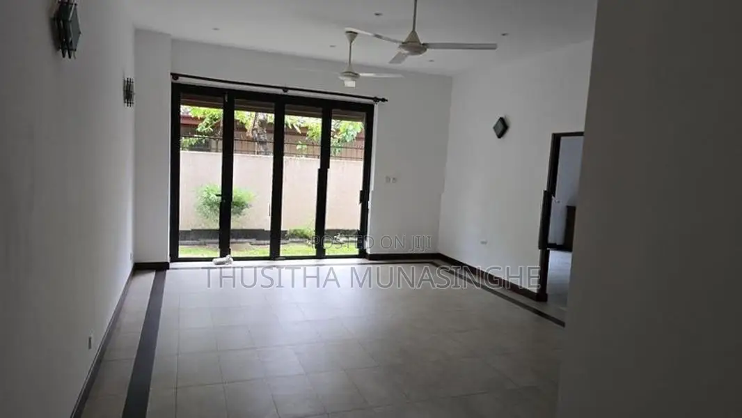 House For Sale In Colombo 8