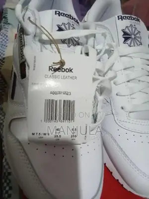 Brand new Reebok sneakers