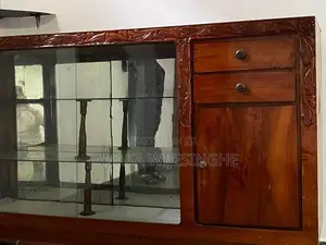 Kos Cabinet in Mint Condition