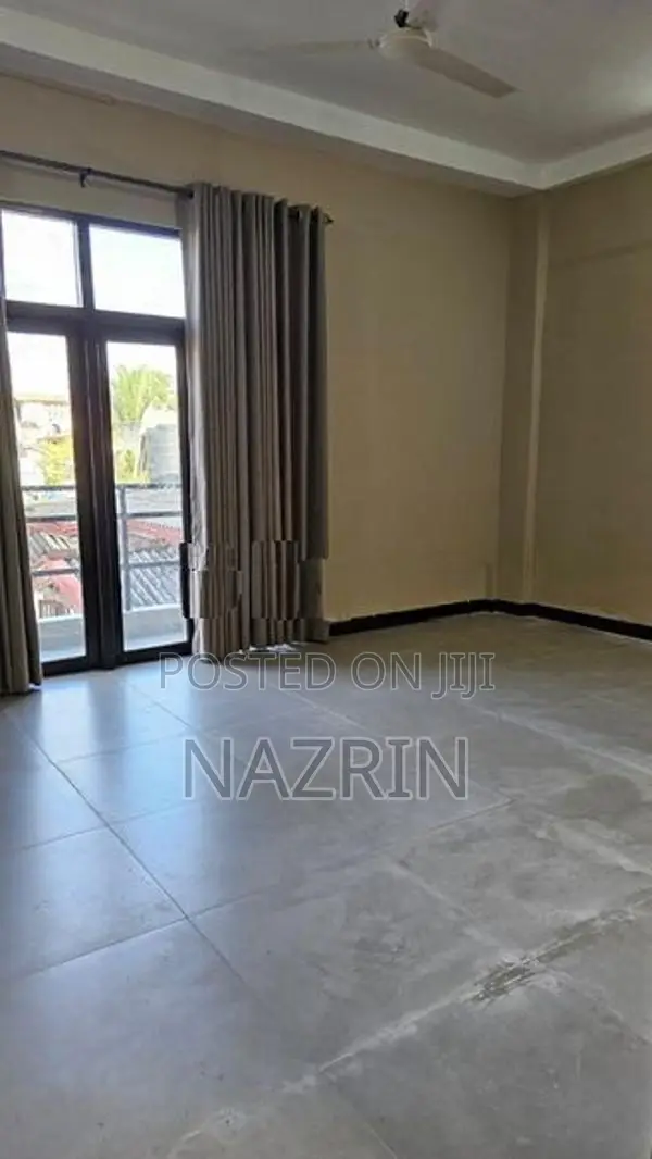 Large 3 Story House Dehiwala