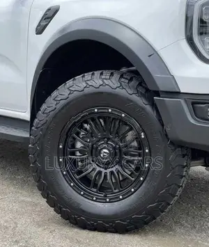 Ford Raptor Ranger v6 2025