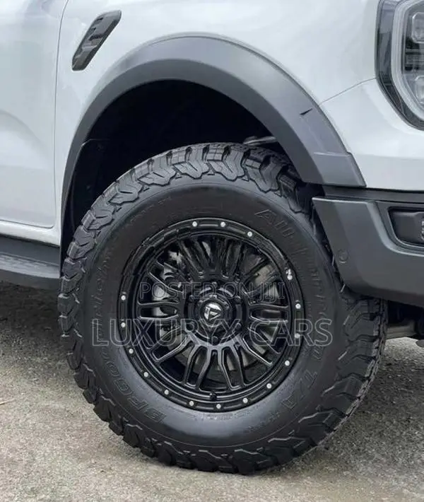 Ford Raptor Ranger v6 2025