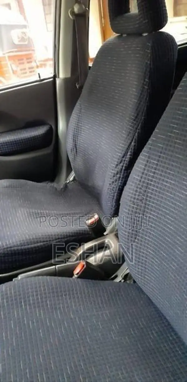 Suzuki Swift 2003