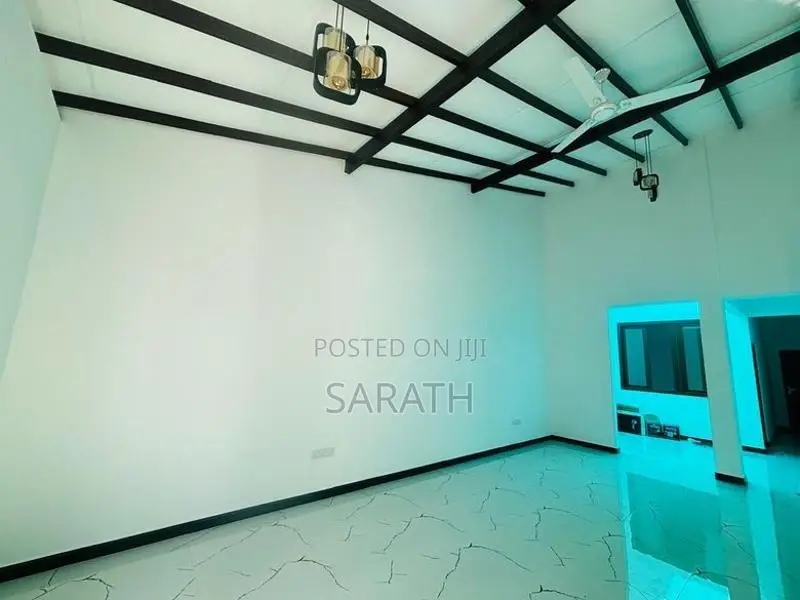 3 Bed With Brand New Single House In Athurugiriya