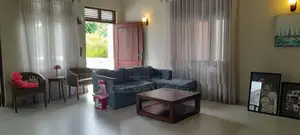 6 Beds Luxury House for Sale - Dehiwala