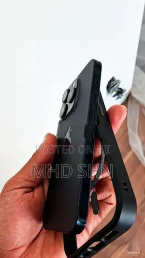 Apple iPhone 15 Pro (Used)