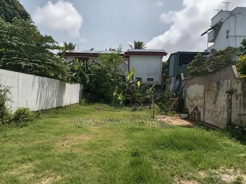 High Residential Land for Sale Battaramulla