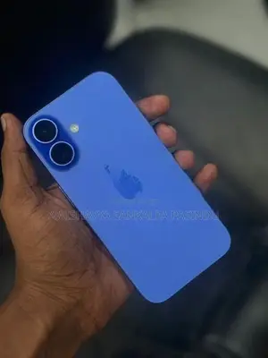 Apple iPhone 16 (Used)