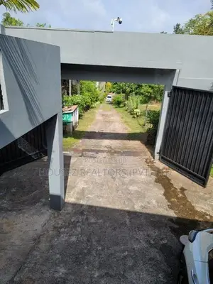 Spacious Luxury House for Sale Nugegoda Prime Residential Location