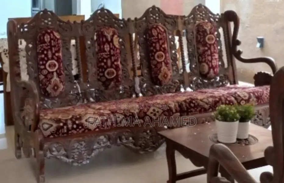 Woodn sofa