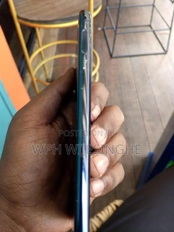 Samsung Galaxy S10e (Used)
