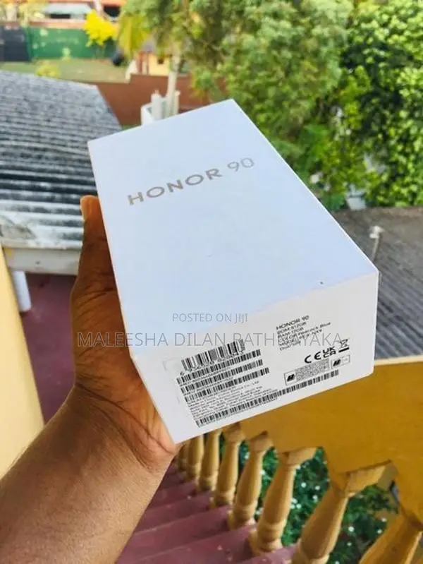 Honor 90 (Used)