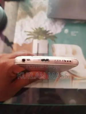 Apple iPhone 6S 64GB (Used)