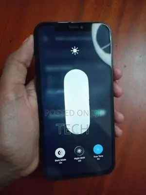 Apple iPhone 12 (Used)