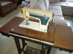 Singer Sewing Machine