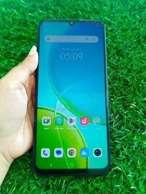 Vivo Y04 4GB/128GB (Used)