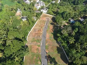 8 Perch Land Plots for Sale in Gated Community Hokandara