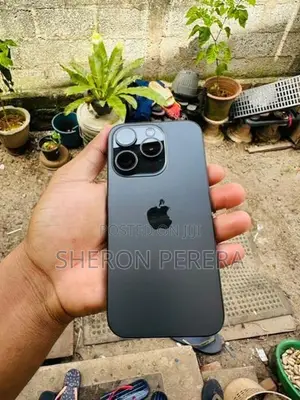 Apple iPhone 15 Pro (Used)