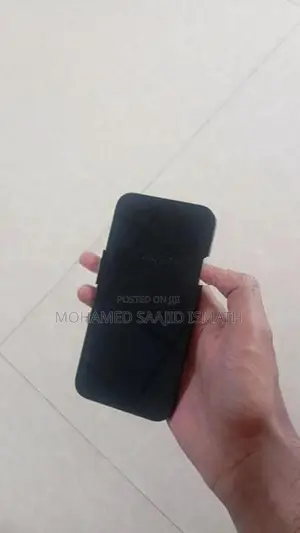 Apple iPhone 13 (Used)