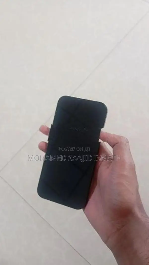 Apple iPhone 13 (Used)
