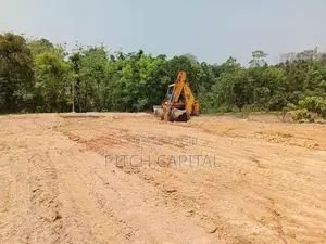 බස් පාරක් ළඟින් ඉඩමක් මීගොඩ ආටිගල
