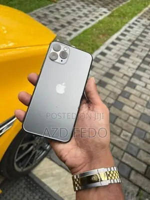Apple iPhone 11 Pro 256GB (Used)