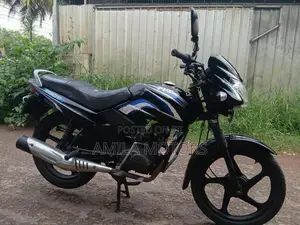 TVS Metro 2018