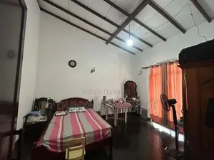 4 Bedroom Upstair House for Sale Moratuwa