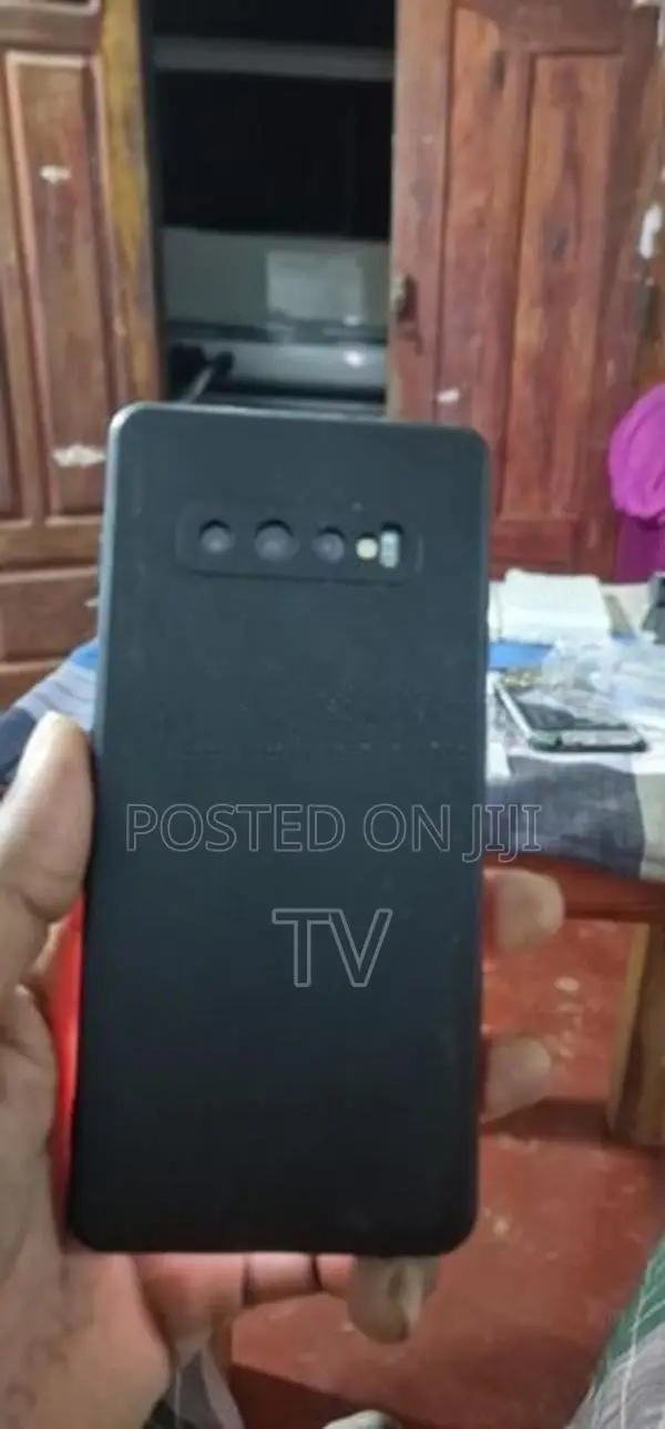 Samsung Galaxy S10 Plus (Used)